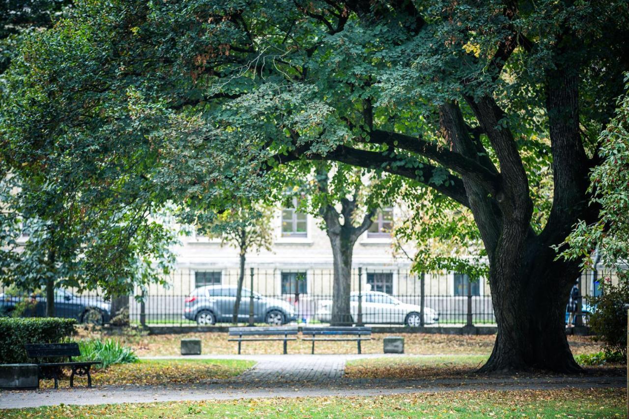 Smart Park View Studio In Heart Of Riga 5 Min To Old Town Exterior photo